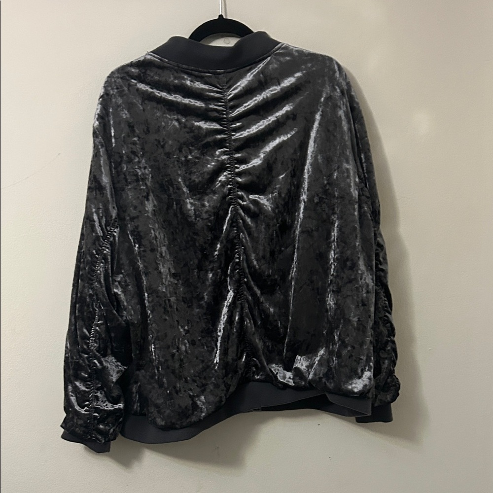 Charlotte Russe Plus Size Gray Jacket - Picture 5 of 7